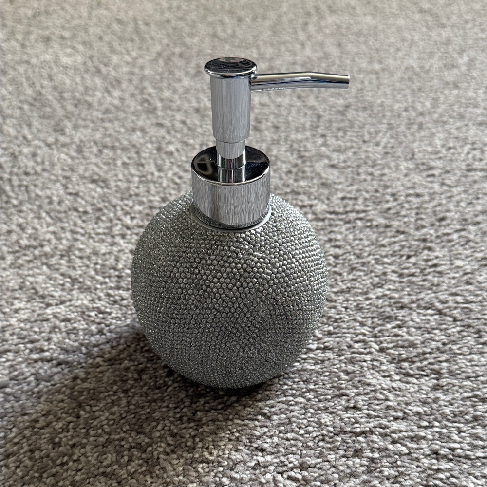 Silver Beaded Round Soap Dispenser - Sparkling Finish